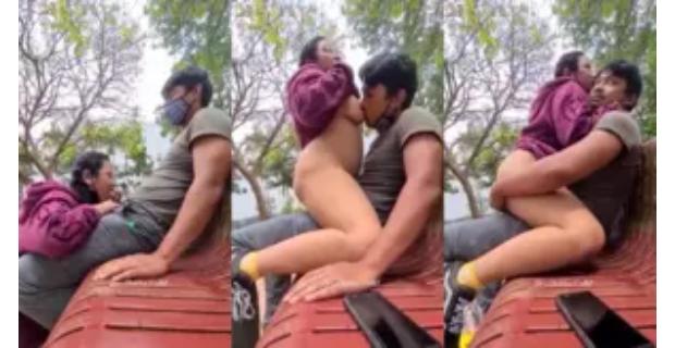 Desi university girl ki lund sawari khule me sex