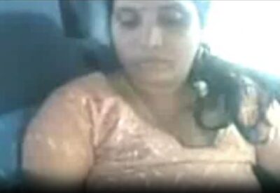 Telugu Car lo petti anupama aunty cheddi thesi sex
